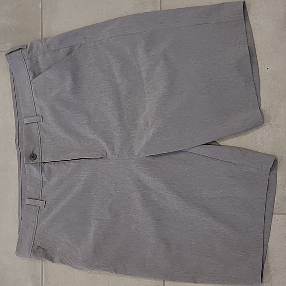 Shorts - Picture 1 of 3